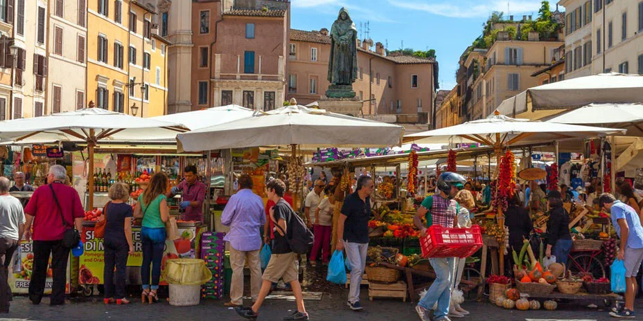 Festivita' natalizie anticipazione giornate del mercato comunale
